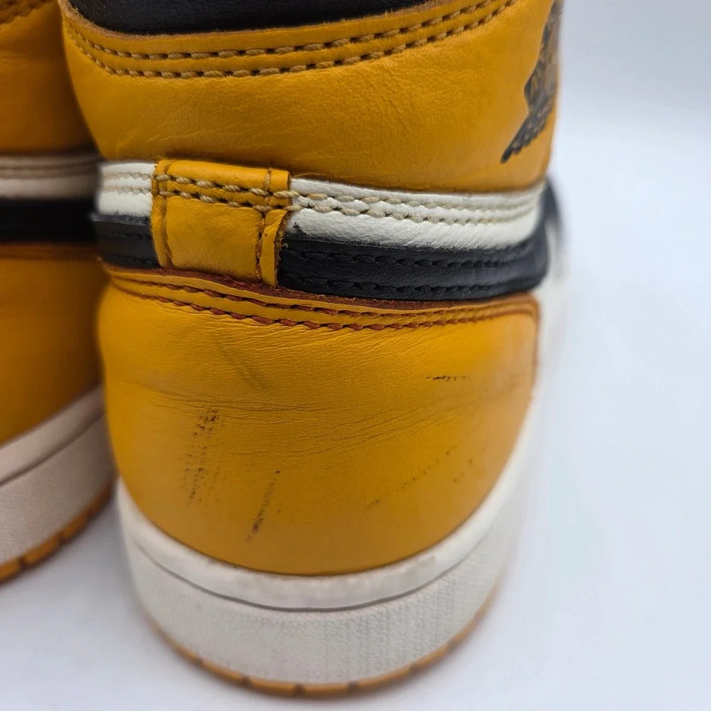 Nike Air Jordan 1 Retro High OG Taxi Yellow Toe 555088-711 Mens Size 8